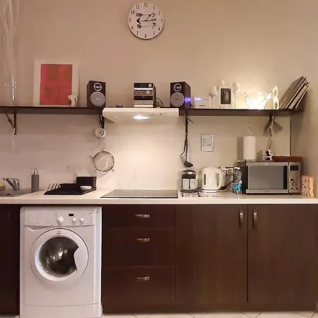 Apartman Lovely In The Heart Of
